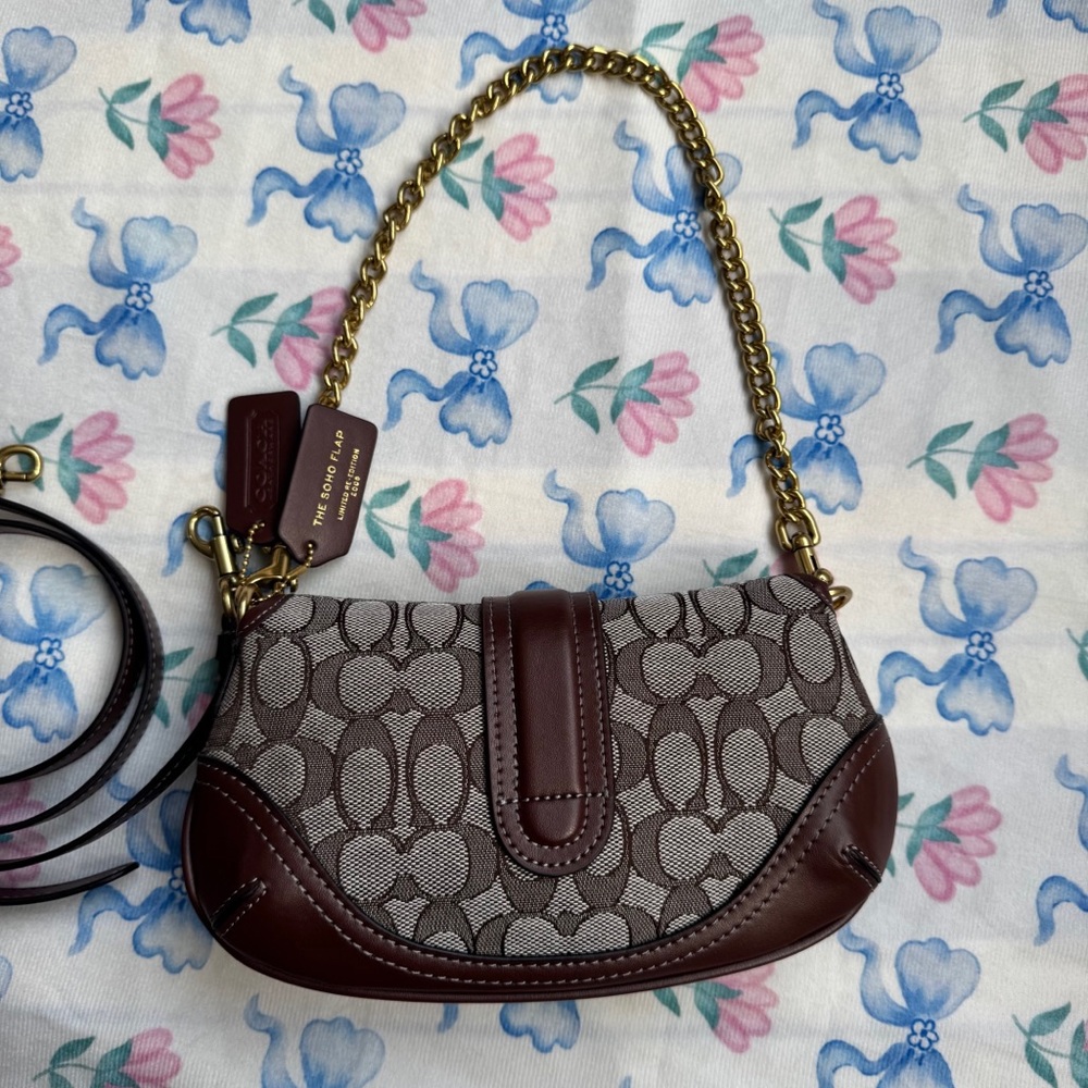 Coach Signature Canvas and Leather Shoulder Bag in Brown - Picture 4 of 11